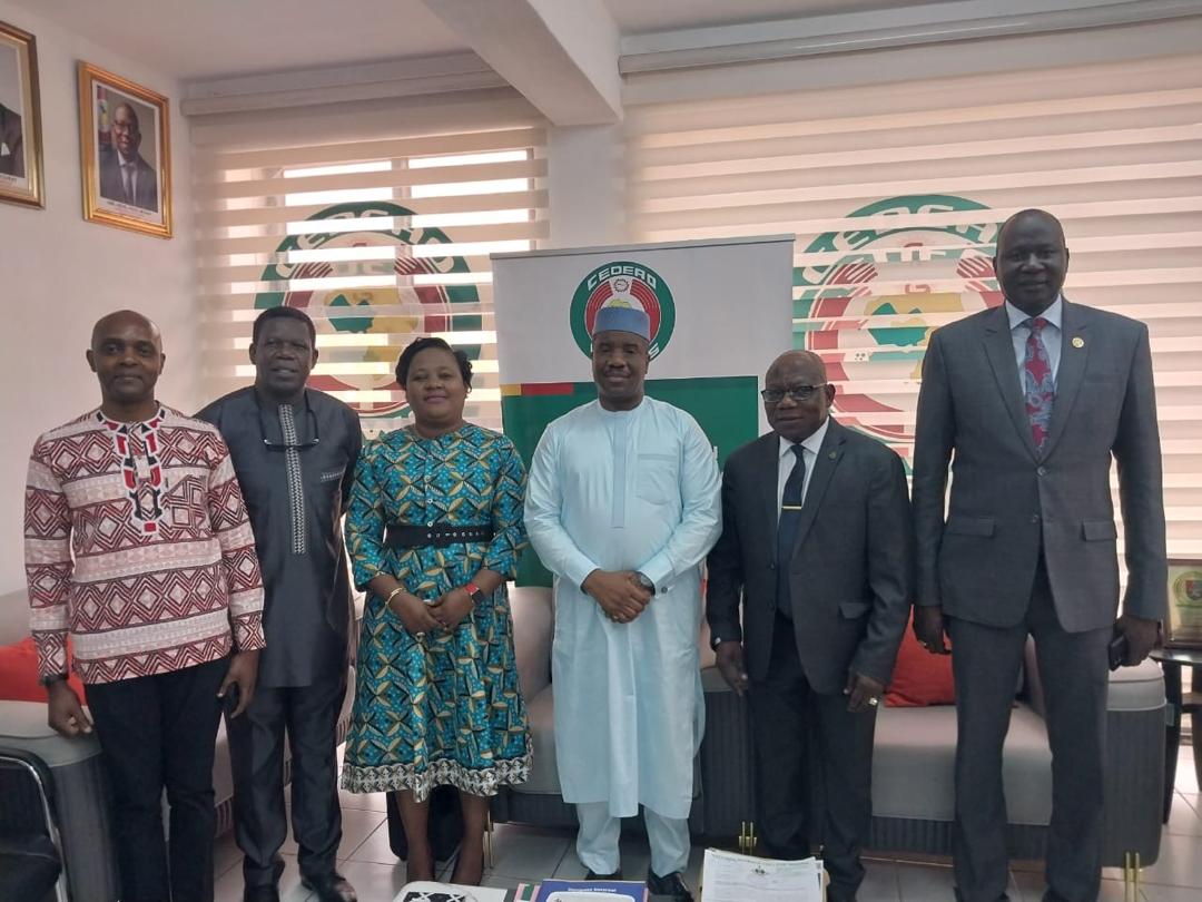 Communiqué de Presse : Consultation technique pour renforcer la coordination et le partenariat pour la paix entre la Commission de l’Union Africaine et la Commission de la CEDEAO 