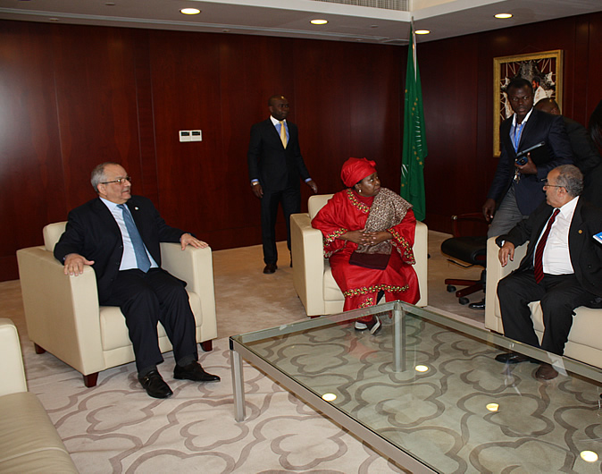 AUC Chairperson, Dr Nkosazana Dlamini-Zuma (C) receiving ECCAS Secretary-General (L) in the presence of AU Peace and Security Commissioner, Amb. Ramtane Lamamra (R)